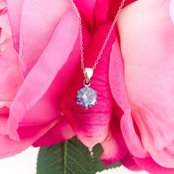 Iridescent Blue/Lavender Necklace - Picture 3 of 3